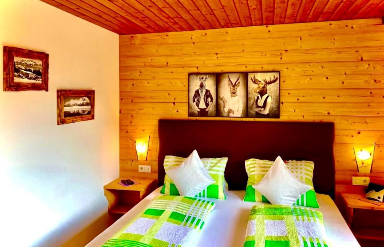 Gaste-Haus Kaisers-Gluck Hotel Going am Wilden Kaiser Esterno foto