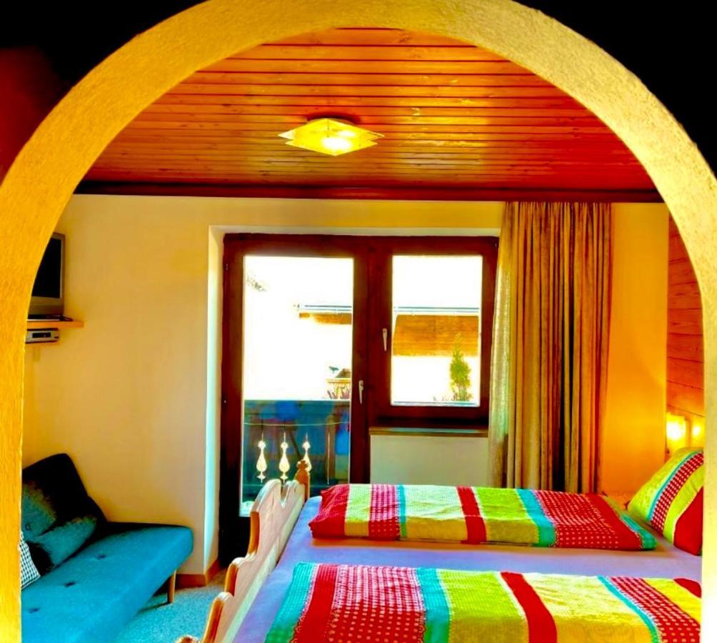 Gaste-Haus Kaisers-Gluck Hotel Going am Wilden Kaiser Esterno foto